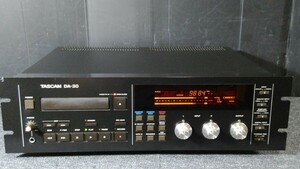 TASCAM/タスカム DT－30 DAT【中古品】デジタルオーディオテープレコーダー　TEAC