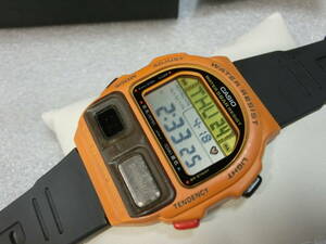 カシオ 血圧計付き腕時計 1992初期モデル (BP-100)