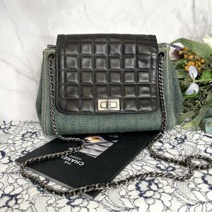 CHANEL シャネル【美品】チョコバー デニム チェーンショルダーバッグ