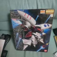 ガンプラ バンダイ キュベレイ  MG 1/100 AMX-004