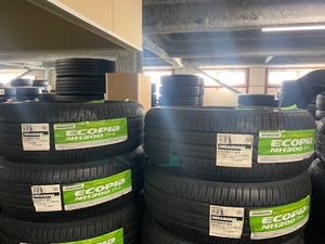 即決売切り!!　2021年製造他　新品４本セット　売切り!!　　215/55R17 94V ブリヂストン ECOPIa NH200