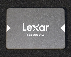 Lexar NS100 SSD 512GB LNS100-512RBJP 2.5inch SATA6G レキサー 動作確認済み