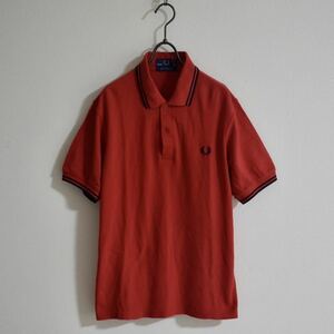 FRED PERRY イングランド製　赤黒ポロシャツ　モッズ刺繍ロゴ　鹿の子40