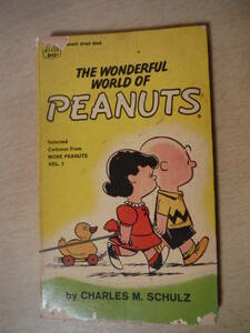 ★E 洋書 THE WONDERFUL WORLD OF PEANUTS Selected Cartoons MORE PEANUTS VOL.1 チャールズM.シュルツ 記名・擦れ・焼け・破れ・傷み有