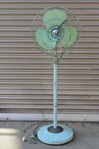 うぶ品　希少　昭和レトロ　ナショナル　NATIONAL ELECTRIC FAN　40W2　大型扇風機　3枚羽根　40cmタイプ　未整備品　ジャンク