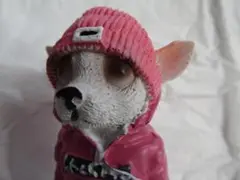 ●チワワ犬 レジン製 マスコット犬 スタンディングDOG PINK人形 可愛い！