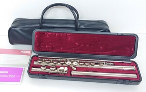【B02-240】 YAMAHA フルート 211 Ⅱ ヤマハ Flute 管楽器 音楽 吹奏楽 演奏 日本製 ハードケース バッグ 取扱いの手引き付き 「KE559」