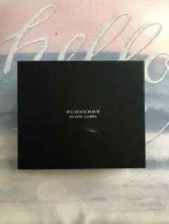 Burberry    BLACK LABEL