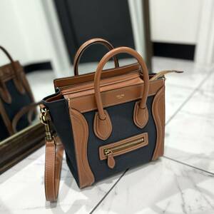 33991 新ロゴ　CELINE　セリーヌ　ラゲージ　ナノショッパー　バイカラー