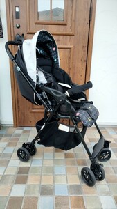 コンビベビーカー　Aprica　アップリカ 　Combi　ミッキーマウス　ディズニー　ミッキー　　