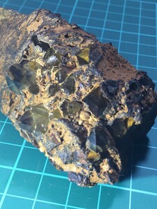 国産鉱物　ガマ出し水晶