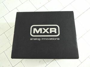 MXR エフェクター DISTORTION III M-115 ディストーション 目立つキズ 汚れ等なくきれい　m
