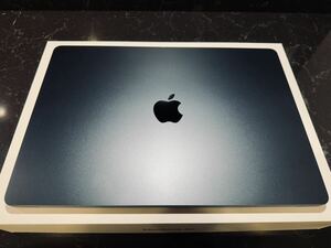 【Apple】MacBookAir 2023年発売 MQKW3J/A M2 15インチ A2941 256GB SSD ミッドナイト 中古 超美品 限定保証