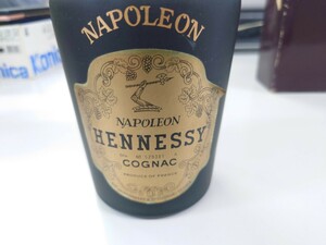 【同梱可】　金キャップ　HENNESSY　NAPOLEON　COGNAC　ヘネシー　ナポレオン　コニャック　700ml　40%　未開栓　古酒 