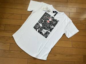 ♪新品タグ付 アディダスadidas フラワーグラフィック半袖Tシャツ 定価3,990円 白 L