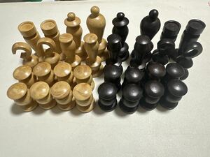 アンリシャベ　駒のみ　chavet chess j1