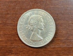 保管品 当時物 2シリング 硬貨 1966年 エリザベス2世 最初の肖像画 イギリス コイン 古銭 