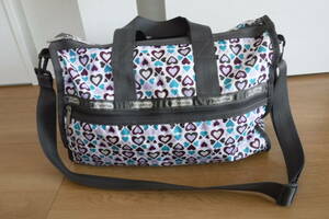 税不要特価 美品!LESPORTSAC レスポートサック 一面ハートたっぷり ２WAY 大きめ ボストンバッグ♪