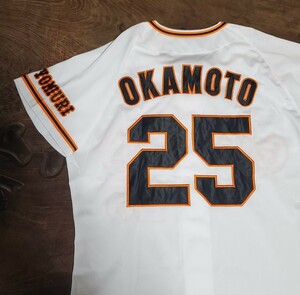 [値下げ交渉] 2021-2022年 読売ジャイアンツ 25 岡本和真 MIZUNO ホーム 検)YOMIURI GIANTS 巨人軍 侍ジャパン 原監督 阿部 坂本 亀井 菅野