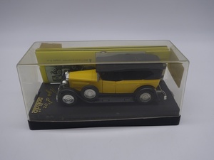 ミニカー Fiat 521 Decouvrable 4157 1/43 SOLIDO ソリド フィアット