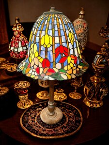 (FU10) ステンドグラスランプ ガラス工芸 卓上照明 置物 飾り テーブルランプ 花柄 アンティーク ヴィンテージ 照明