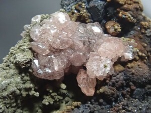 ☆ペルーの宝石☆ロードクロサイト　菱マンガン鉱　インカローズ　鉱物標本　原石