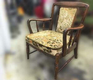 ○ 札幌発 カリモク FURNITURE 一人掛けソファ 一人用 花柄 布 中古 レトロ （再　★