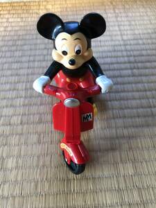 ディズニー　ミッキーマウスのおもちゃ