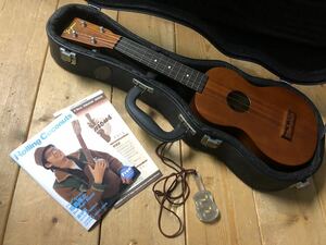 Famous ukulele FS-1 ソプラノ ウクレレ フェイマス ハードケース付き 日本製 楽器