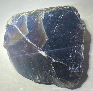 インドネシア　スマトラ島産天然ブルーアンバー原石39.74g綺麗^ ^
