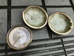 ★　【ジャンク扱い　動作未確認】　昭和時代　神戸銀行（贈呈品）　SEIKO　セイコー　手巻き時計　小型　置時計　アンティーク　vintage