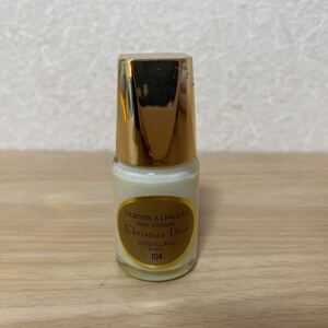 DIOR ヴェルニ ネイルエナメル 104 COQUILLAGE SHELL 7.5mL クリスチャン・ディオール