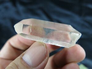 ｃ　水晶55　結晶　鉱物　酸化ケイ素 / 水晶 晶洞 貴石 宝石 石英 ペグマタイト 天然結晶 パワーストーン 原石 4月 誕生石　美結晶
