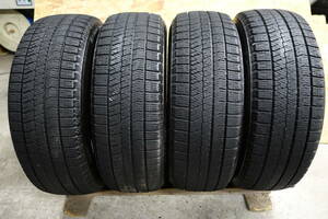 ９分山 スタットレス 215/60R17 ブリジストン VRX2 ４本 B26