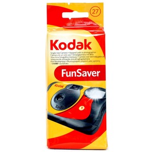 コダック FunSaver 800-27枚撮【1個】フラッシュ付 使い捨てカメラ ISO感度800 135/35mm【即決】EK FUN-SAVER800★Kodak 041778617762 新品