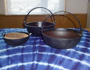 囲炉裏鍋　鋳物鍋　ツル付き鋳物鍋　 南部鉄器　鍋料理　一人用　2～3人用