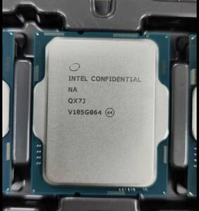 Intel CPU Core i9-12900F ES QX7J 16C(8+8)