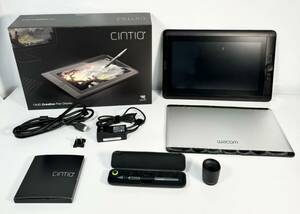 《付属品完備》Wacom Cintiq 13HD DTK-1300/K0 13.3型 フルHD 液晶ペンタブレット ワコム 液タブ　