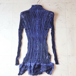 新品同様★イッセイミヤケ ISSEY MIYAKE★シルク100%★立体変形プリーツ ワンピース size M ★PLEATS PLEASE ★稀少品