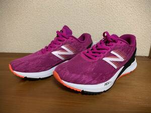 new balance ニューバランス　ランニングシューズ　24.0cm 2E