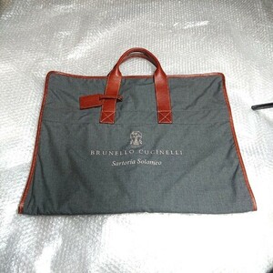 【新品同様】BRUNELLO CUCINELLI ブルネロ クチネリ ガーメントケース かばん