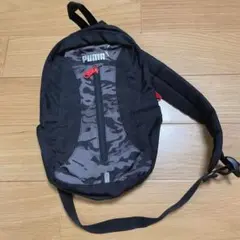 PUMA ボディバッグ