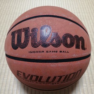 使用品 バスケットボール 7号 人工皮革製 「Wilson Evolution INDOOR GAME BALL」(検) ウィルソン molten MIKASA スポルディング 