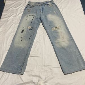 M4 Abercrombie&Fitch 加工ジーンズ　サイズW30L32表記