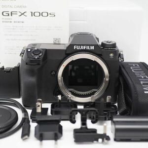 ■2451ショット■ FUJIFILM GFX 100S ボディ ブラック ■ほぼ新品■