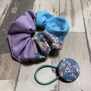 handmade シュシュ ＆くるみボタンヘアゴム パッチワーク ヘアアクセサリー セット　ブルー系　花柄　くすみカラー