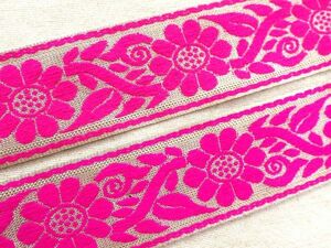 即決 !0.5mより インド刺繍リボン チロリアンテープ 花 ピンク 北欧☆民族衣装☆手芸 リボン