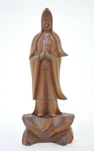 観音菩薩像 木彫り 手彫り 細密彫り 仏教美術 贈りもの・プレゼントに エステートセール （管理番号：435）