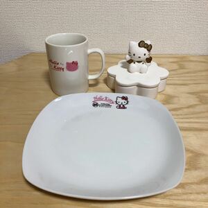 キティ◇ハローキティ◇3点セット◇皿 プレート◇カップ マグ◇小物入れ ジュエリーケース アクセサリーケース◇陶器製◇サンリオ