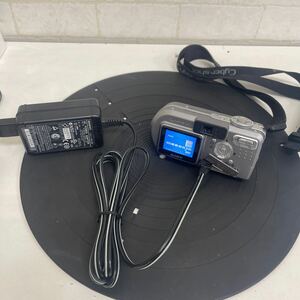 Y519. 3. Cyber-shot DSC-P10 ソニーサイバーショットデジタルカメラ中古 アダプタに接続、カメラ動作確認のみ　バッテリー動かず交換必要